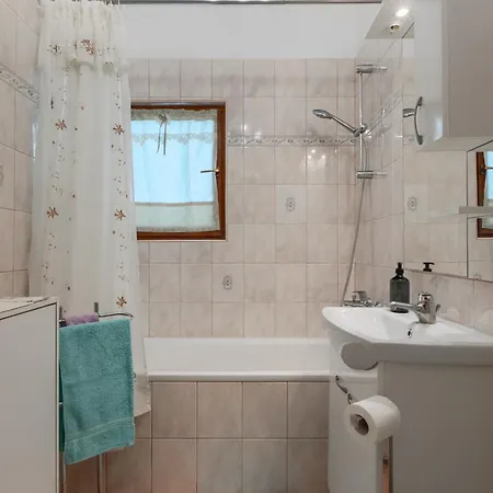 Marlu Holiday home