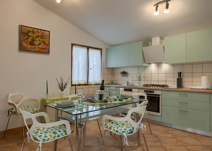 House Marlu * Rakalj